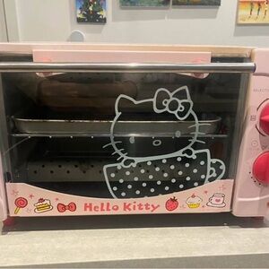 Hello Kitty Pink Mini Toaster Oven